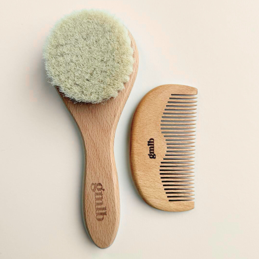 Peigne et brosse