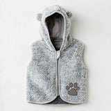 Veste sans manches en welsoft pour bébé, douce et chaude avec capuche à oreilles. Disponible de 1 à 24 mois, parfaite pour rester au chaud avec style.