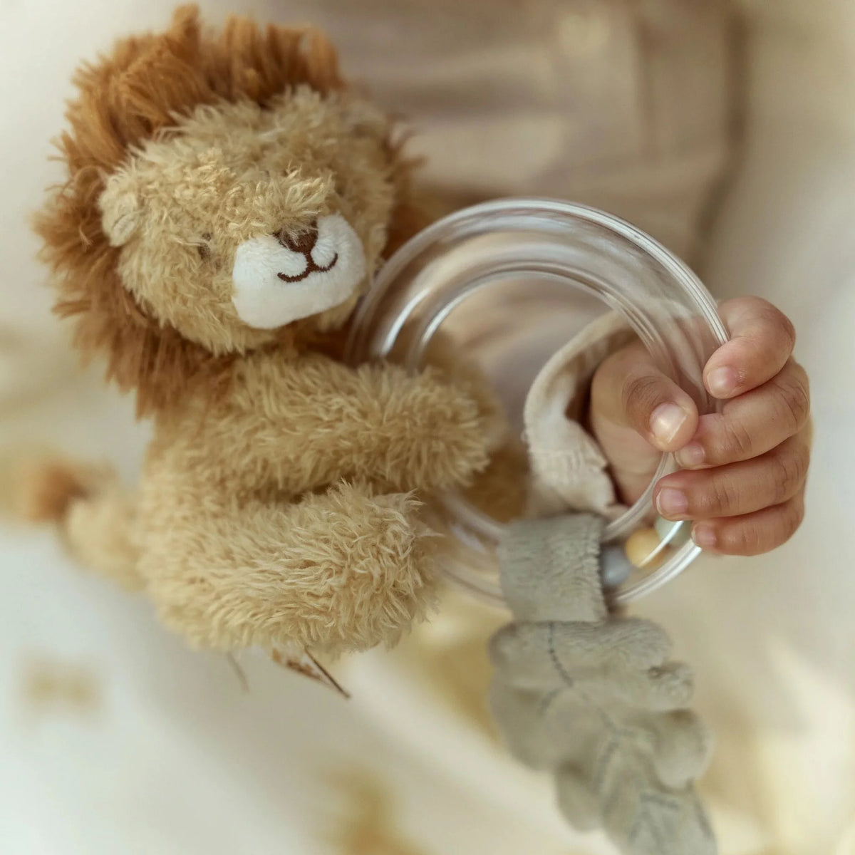 Anneau hochet lion Safari Friends – hochet sensoriel bébé