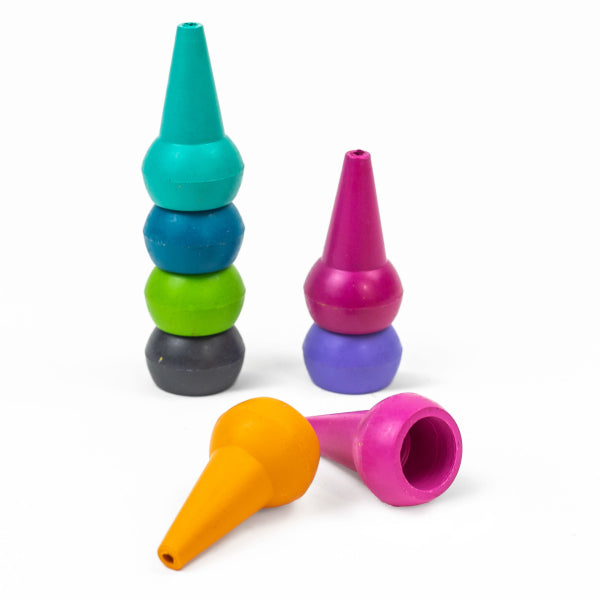 Crayons empilables Candy Colours : 8 crayons faciles à tenir pour enfants dès 2 ans. Idéal pour premiers coloriages et développement motricité fine.
