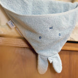 Cape de bain bébé Miffy bleue en éponge 75 x 75 cm - Jollein JOLLEIN