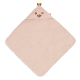 La cape de bain Jollein avec capuche et petites plumes en tissus enveloppe bébé de douceur et de chaleur après chaque bain. Fabriquée en 100 % coton éponge, elle est douce, absorbante et confortable. Son format 75 × 75 cm et son design attendrissant en font un indispensable du linge de bain de bébé.

Cape de bain bébé Jollein avec capuche et petites oreilles en éponge 100 % coton, douce et absorbante, idéale dès la naissance.