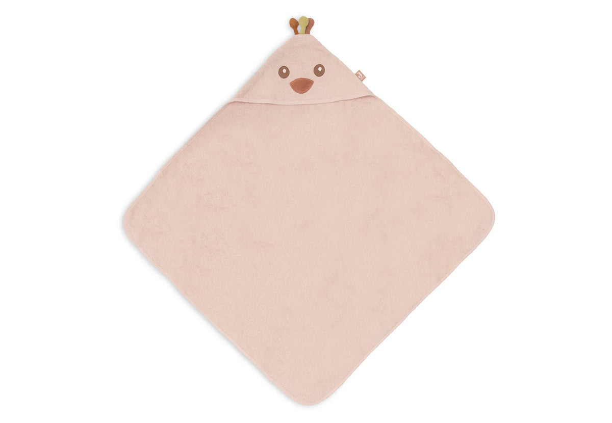 La cape de bain Jollein avec capuche et petites plumes en tissus enveloppe bébé de douceur et de chaleur après chaque bain. Fabriquée en 100 % coton éponge, elle est douce, absorbante et confortable. Son format 75 × 75 cm et son design attendrissant en font un indispensable du linge de bain de bébé.

Cape de bain bébé Jollein avec capuche et petites oreilles en éponge 100 % coton, douce et absorbante, idéale dès la naissance.