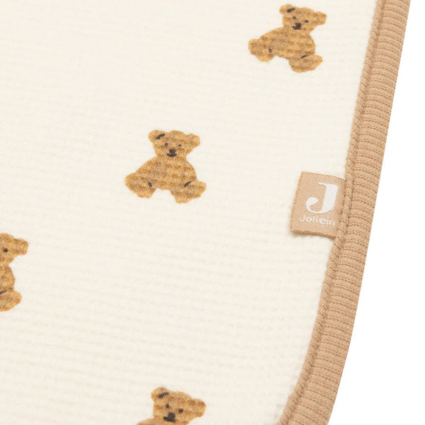 Couverture bébé Mini Teddy Bear : un cocon de douceur et de chaleur pour accompagner bébé au quotidien.