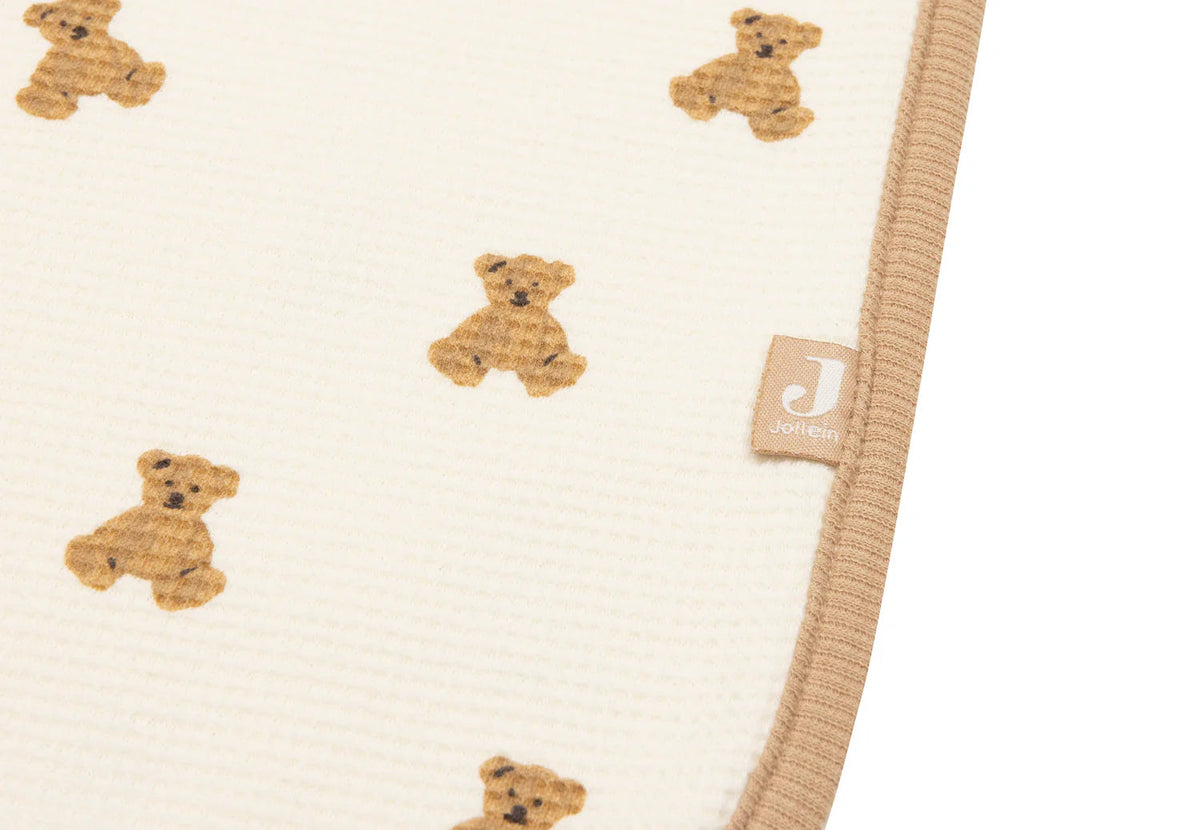 Couverture bébé Mini Teddy Bear : un cocon de douceur et de chaleur pour accompagner bébé au quotidien.