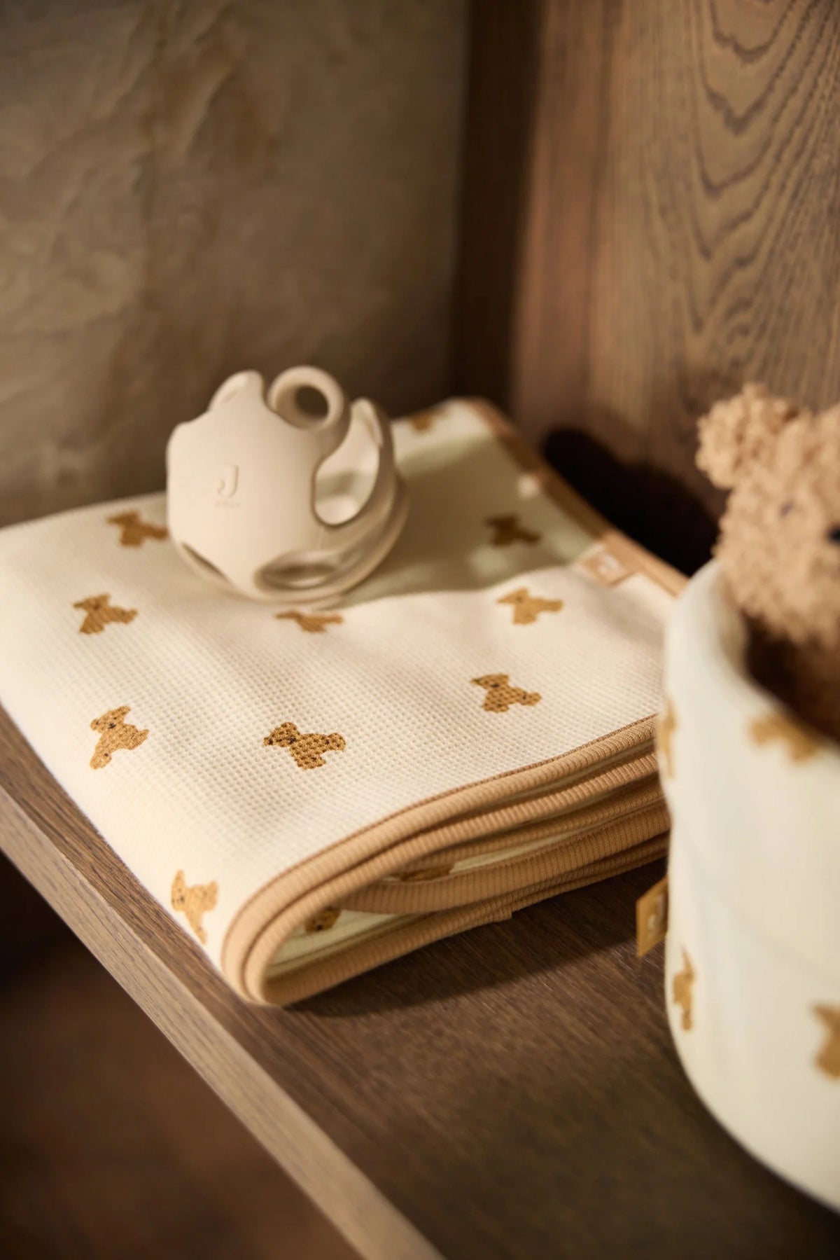 Couverture bébé Mini Teddy Bear : un cocon de douceur et de chaleur pour accompagner bébé au quotidien.