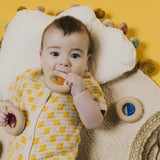 Donut jouet d’éveil sensoriel bleu – jouet en bois bébé PETIT BOOM