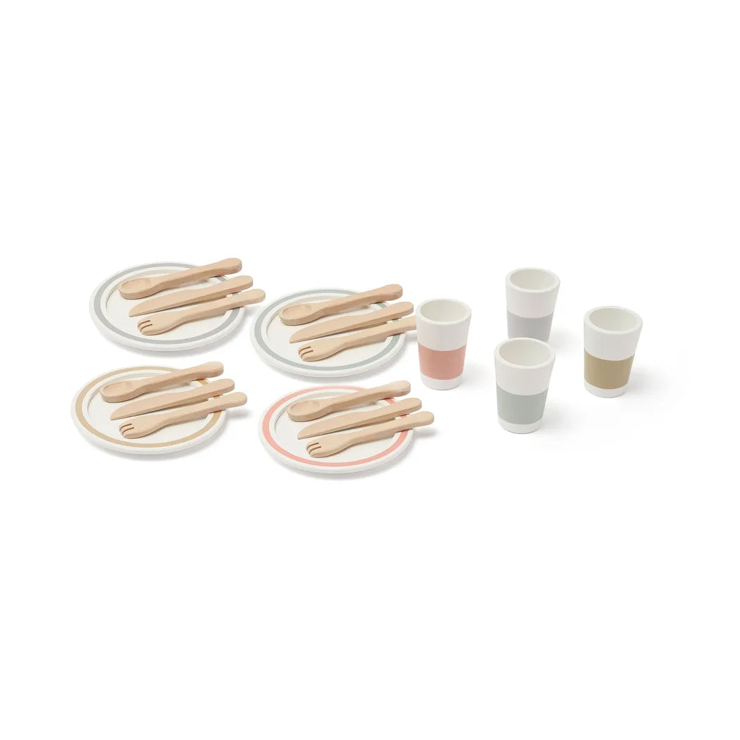 Dinette enfant en bois 4 personnes – service complet dès 2 ans Kid's concept