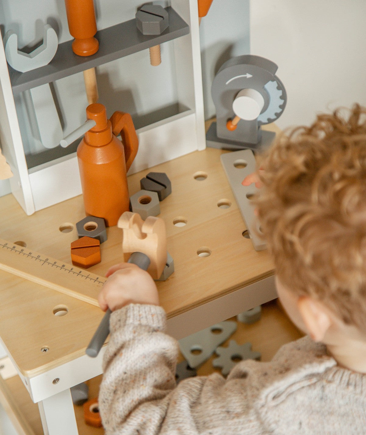Établi en bois enfant – jouet bricolage dès 3 ans