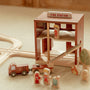 Caserne de pompiers en bois FSC – Jeu d’imitation LITTLE DUTCH