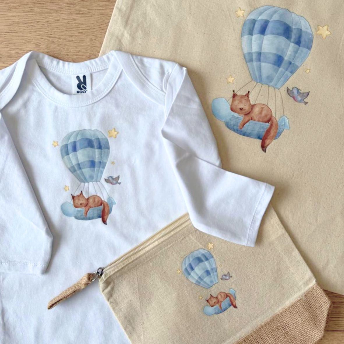 Bodie bébé 9 mois écureuil sur montgolfière GMLB