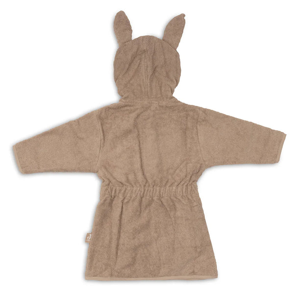Ce peignoir de bain enfant en éponge 100 % coton est idéal après le bain, la douche ou la piscine. Doux, absorbant et confortable, il est doté d'une capuche, d'une fermeture pratique et d'une ceinture cousue pour accompagner les enfants de 3 à 4 ans. COLORIS MILKY COFFEE