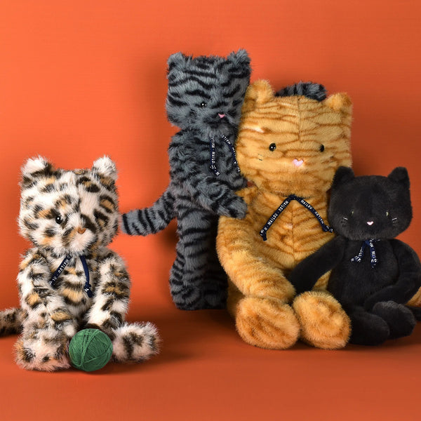 Peluche Grisouille Chat Méloé fabriquée en France – 37 ou 56 cm Maïlou MAÏLOU