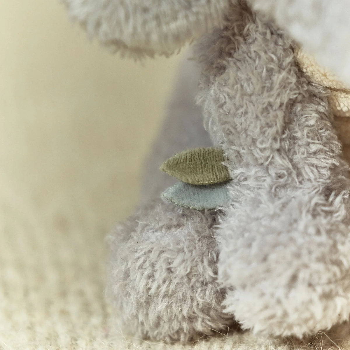 Peluche éléphant 17 cm – compagnon doux pour bébé
