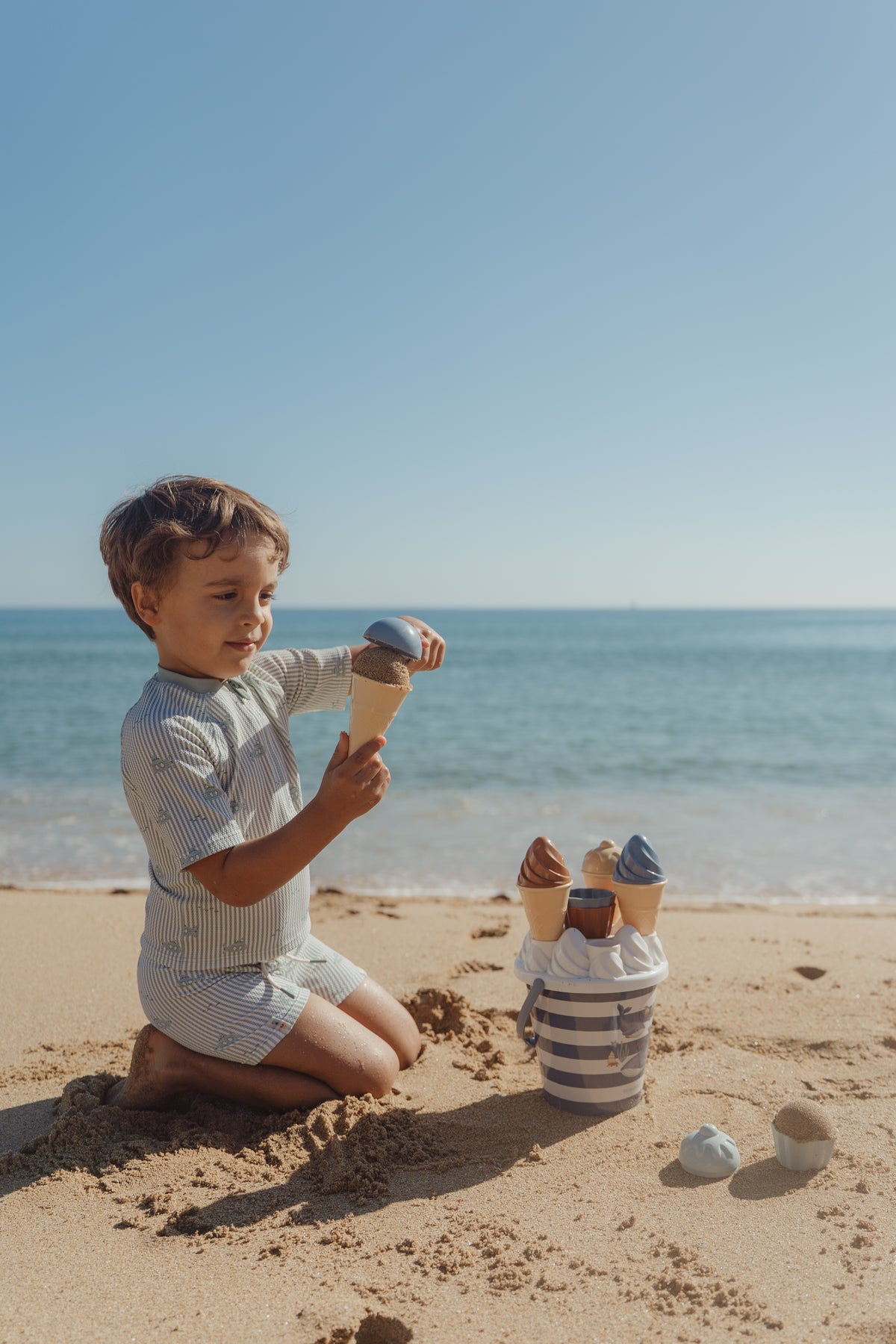 Seau de plage enfant avec accessoires glaces – Ocean World