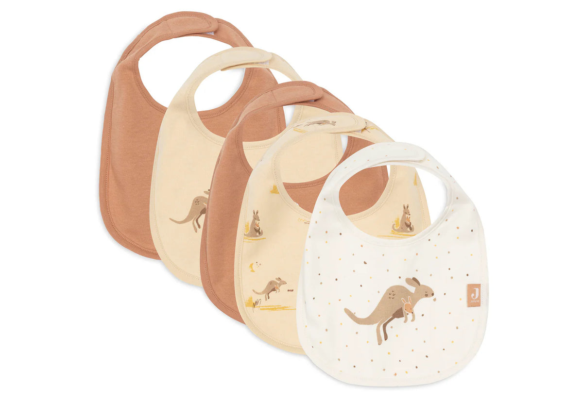 Lot de 5 bavoirs imperméables bébé avec velcro facile. Protégez les vêtements et facilitez l’habillage. Motifs Kangourous colorés et tendance, lavables à 40 °C.