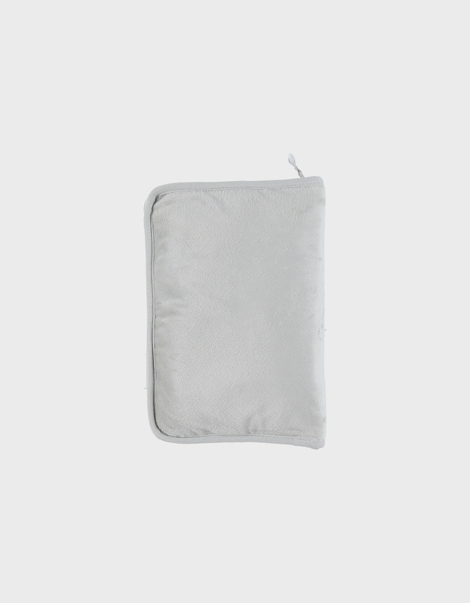 Protège carnet de santé fausse fourrure verte - Fluffy