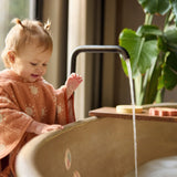 Offrez à bébé un puzzle de bain Kangourou ludique et éducatif ! Flottant, sûr et stimulant la motricité fine, ce jouet de bain rend chaque bain amusant et créatif. Boutique pour bébé spécialisée petit coeur salé