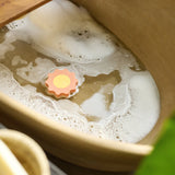 Offrez à bébé un puzzle de bain Kangourou ludique et éducatif ! Flottant, sûr et stimulant la motricité fine, ce jouet de bain rend chaque bain amusant et créatif. Boutique pour bébé spécialisée petit coeur salé