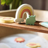 Offrez à bébé un puzzle de bain Kangourou ludique et éducatif ! Flottant, sûr et stimulant la motricité fine, ce jouet de bain rend chaque bain amusant et créatif. Boutique pour bébé spécialisée petit coeur salé