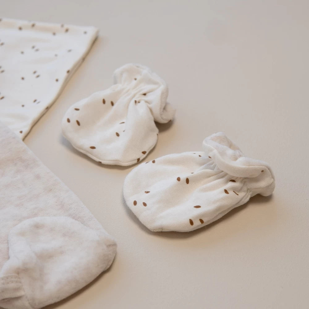 Kit naissance bébé complet – 6 essentiels pour la maternité 1 mois TROIS KILOS SEPT