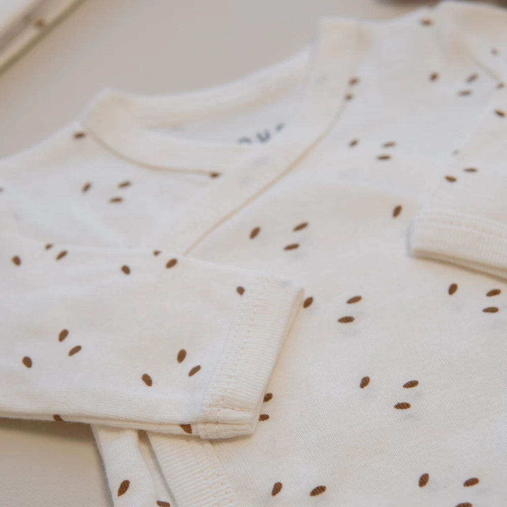 Kit naissance bébé complet – 6 essentiels pour la maternité 1 mois TROIS KILOS SEPT