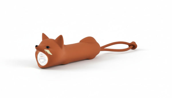Lampe torche enfant renard rechargeable USB-C. Lumière douce réglable idéale pour histoires du soir et aventures dès 3 ans.