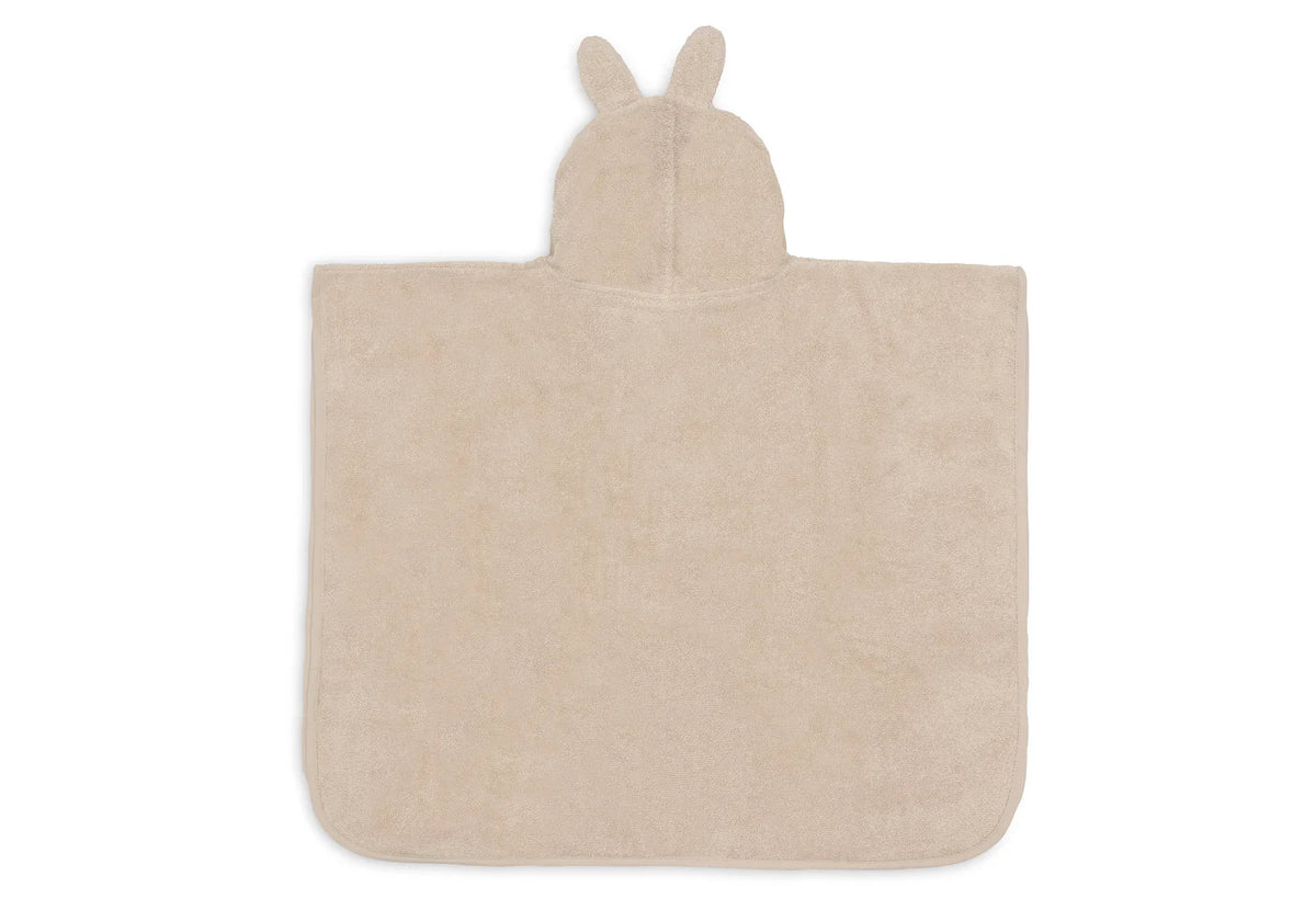 Poncho de bain bébé Miffy en éponge 100% coton. Idéal après le bain, la plage ou la piscine. Doux, absorbant et pratique.