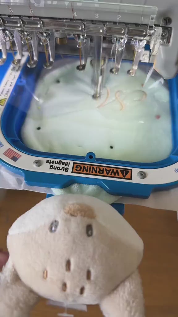 doudou renard de la marque nattou personnalisé. Idéal cadeau de naissance boutique pour bébé petit coeur salé
