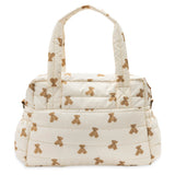 Sac à langer spacieux et déperlant avec tapis à langer nomade inclus. Pratique, élégant et idéal pour les sorties avec bébé. Essentiel à retrouver dans la boutique bébé spécialisée petit coeur salé